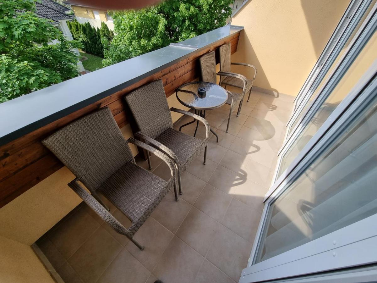 Adam Apartmanhaz ชิโอฟก ห้อง รูปภาพ