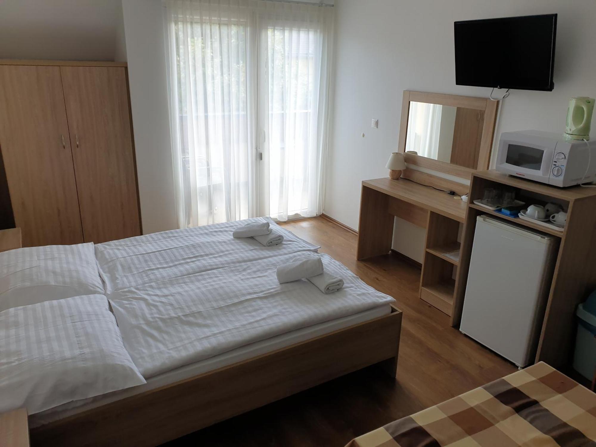 Adam Apartmanhaz ชิโอฟก ห้อง รูปภาพ